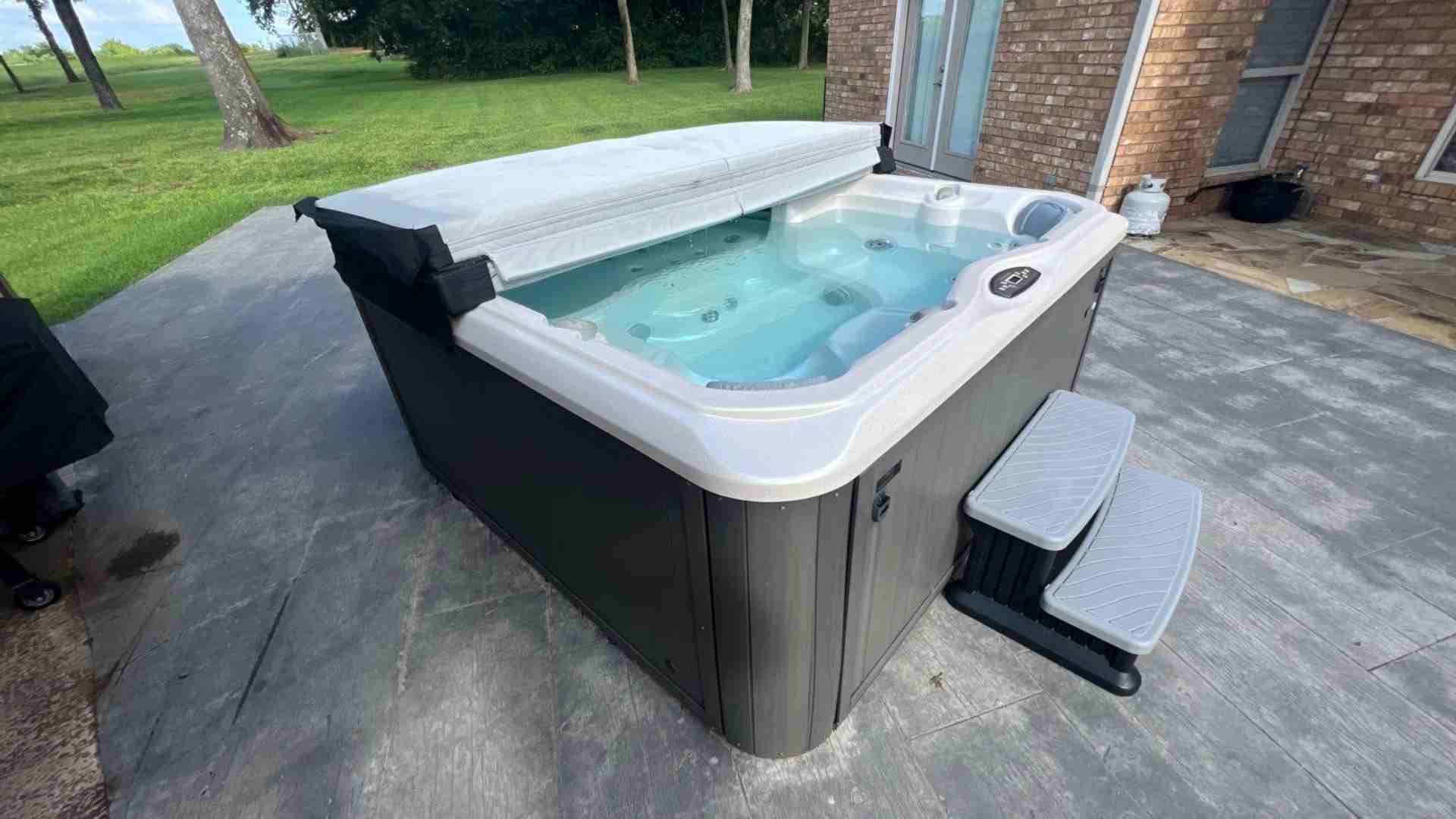Pools and More hot tub pic 2