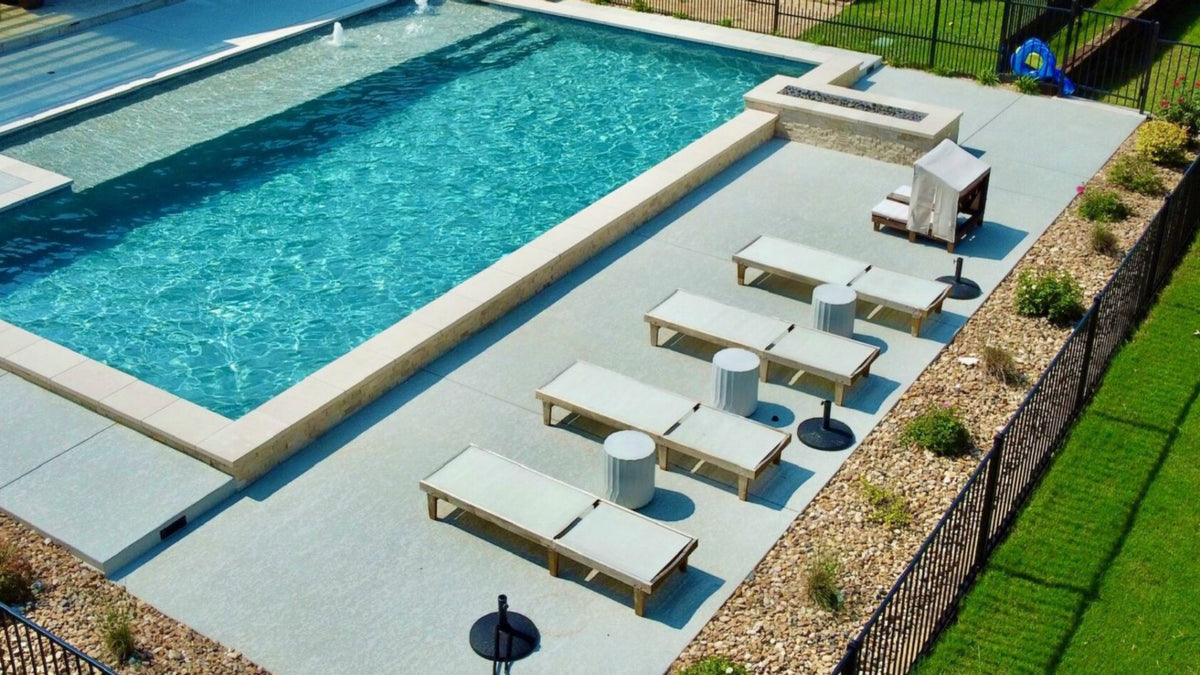 Gunite Pools – Pools & More, Inc.