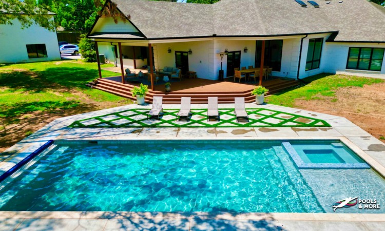 gunite pool photo #5
